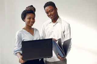 14 métiers ou emplois que vous pouvez faire sans le bac en Afrique. 8 animateur2Bsociocuturel
